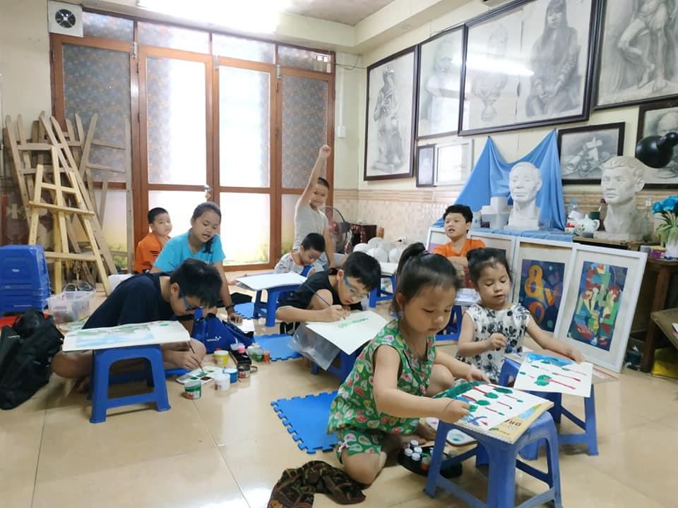 Dạy vẽ tại nhà ở Hà Nội tại KidStars Hà Nội